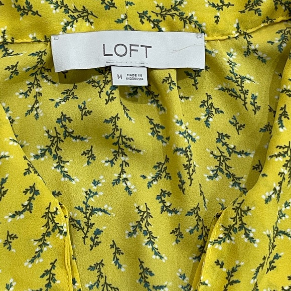 Loft Top Yellow Floral Women's Top Loft Size Medium Ruffle Top - Picture 3 of 9